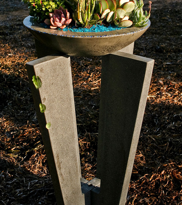 Wells Concrete Works - Accessories - Dish 20 Planter Stand